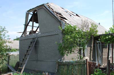 Підірвав себе в будинку