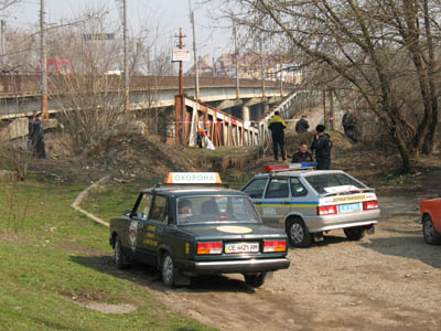 У Чернівцях тріснув старий міст через Прут (ФОТО)