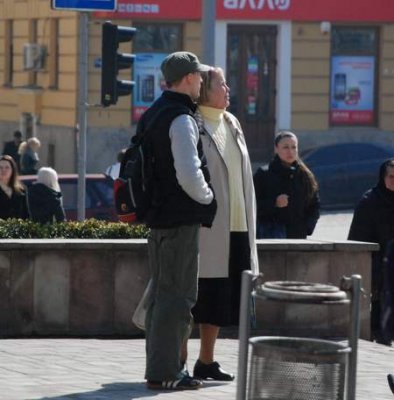 Подайте дві гривні бідному туристу