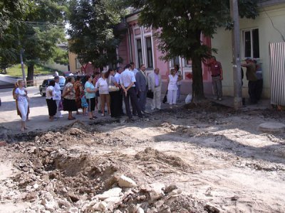 Чернівецька міськрада вимагає призупинити будівництво на Гонти