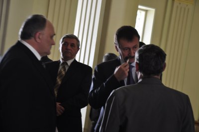 Депутатів Чернівецької облради не оштрафують за куріння