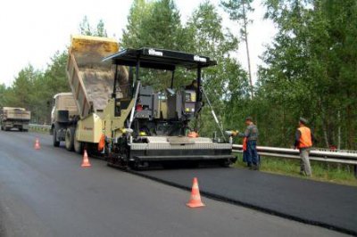 Буковина на дороги отримає у 5 разів більше, ніж у 2009 році – Папієв