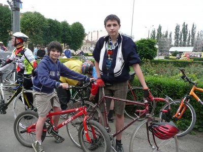 На велопарад у Чернівцях прийшли навіть 72-річні велосипедисти