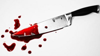 У Чернівцях знайшли труп державного виконавця з 15 ножовими пораненнями