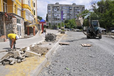 Ремонт на вулиці Каспрука вже обіцяють завершити за тиждень