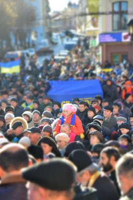 Мітинг в Чернівцях (фоторепортаж, відео)