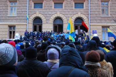 Штурм Чернівецької ОДА. Як це було