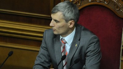 Віце-спікер: Постанову про повернення до Конституції 2004 року зареєстрували