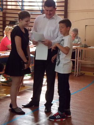 Міністр Бурбак приїхав голосувати додому в Чернівці