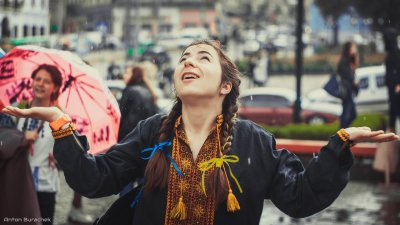 У Чернівцях покажуть колекцію одягу під музику молодіжного гурту