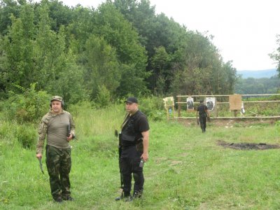 На Буковині випробували три види бронежилетів (ФОТО)