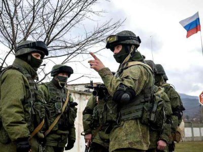 На Донеччині затримали 10 російських військовослужбовців з документами