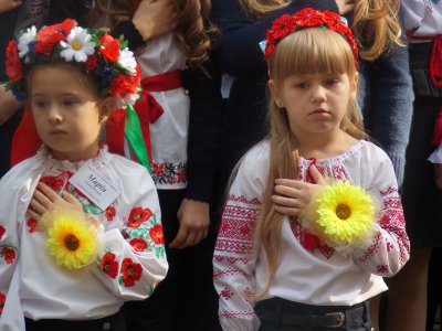 У чернівецьких школах відбулося свято першого дзвоника