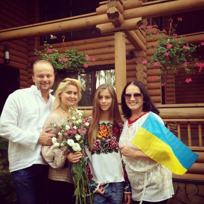 У Росії скасовують концерти Софії Ротару через її фото з українським прапором