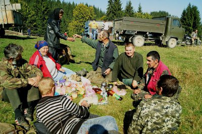 На буковинських полонинах дегустували здорову їжу (ФОТО)