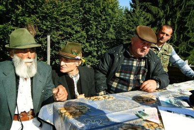 На буковинських полонинах дегустували здорову їжу (ФОТО)