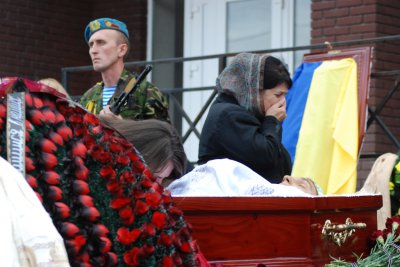 У Чернівцях попрощались із загиблим в АТО буковинцем (ФОТО)