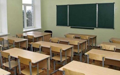 У школі на Буковині батьки вимагають звільнення трьох вчителів