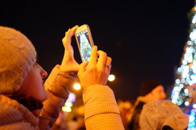 У Чернівцях відкрили новорічну ялинку (ФОТО)