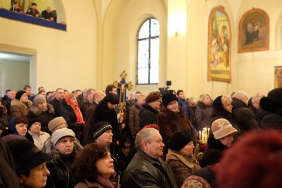 У Чернівцях поховали волонтера, який загинув на Сході (ФОТО)