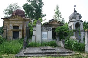 Єврейське кладовище в Чернівцях хочуть зробити заповідником