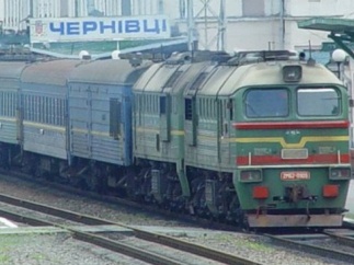 Приміські перевезення пасажирів на Львівській залізниці подорожчали