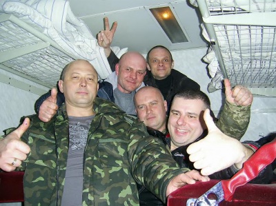 З Чернівців відправили групу мобілізованих буковинців на військові навчання (ФОТО)