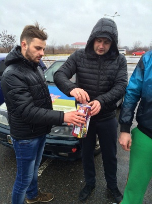 У Чернівцях провели автопробіг задля порятунку хворих дітей (ФОТО)