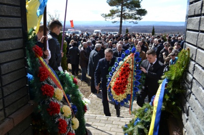 На Буковині вшанували пам’ять жертв масового розстрілу мирних жителів (ФОТО)