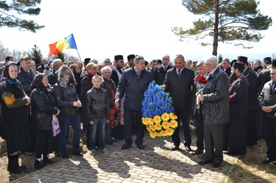 На Буковині вшанували пам’ять жертв масового розстрілу мирних жителів (ФОТО)