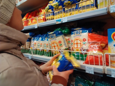 У Чернівцях на продукти потрохи знижуються ціни
