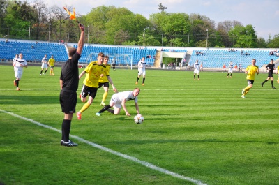 "Буковина" у Чернівцях зазнала розгромної поразки 1:4 (ФОТО)