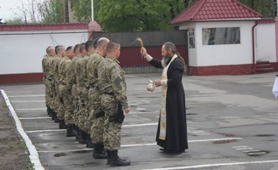 Ще одна група інспекторів ДАІ Буковини поїхала в зону АТО (ФОТО)