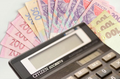 У Чернівцях платники претендують повернути майже 100 тисяч гривень податків