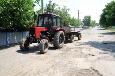 Ремонт дороги на Заставну призупинили через проблеми із фінансуванням (ФОТО)