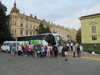 Діти переселенців та учасників АТО з Буковини поїхали відпочивати в Хорватію (ФОТО)