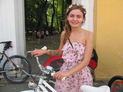 Чернівецькі леді їздили на велосипедах (ФОТО)