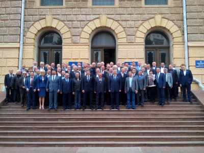 Фото на згадку: депутати Чернівецької облради на останній сесії