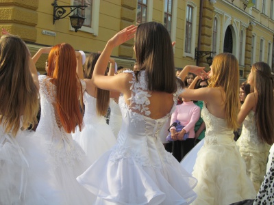 Під час фестивалю "Одруження на Панській" на лікування Богдана Чорнея зібрали майже 17 тисяч гривень