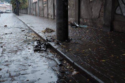 Трагічне нічне ДТП у Чернівцях — водій і пасажир загинули на місці