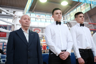 У Чернівцях стартував боксерський турнір на честь захисників України (ФОТО)