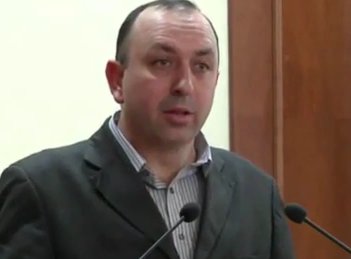 Депутат Рошка відмовився від комісії через скандал