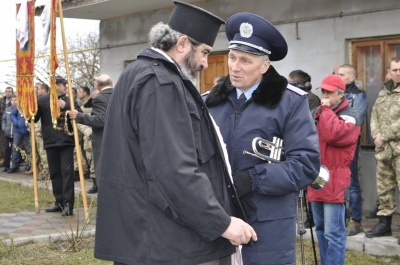 На Буковині поховали кіборга, який захищав Донецький аеропорт (ФОТО)