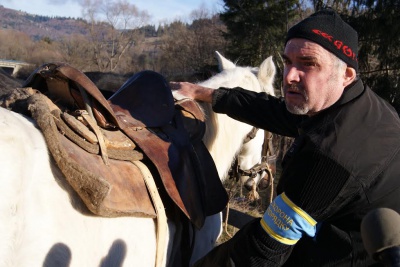 Буковинці на конях допомагають прикордонникам охороняти кордон з Румунією (ФОТО)
