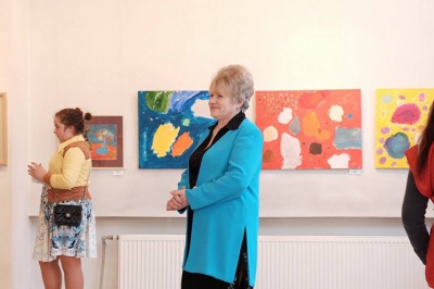 На художній виставці у Чернівцях представили роботи вихованців студії «Академ-ART»