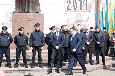Яценюк у Чернівцях розповів, які реформи, крім поліції, проведуть в Україні