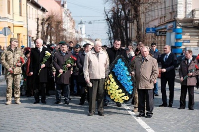 Чернівці відзначають річницю звільнення від німецько-фашистських загарбників (ФОТО)