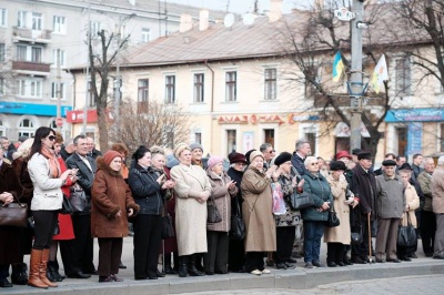 Чернівці відзначають річницю звільнення від німецько-фашистських загарбників (ФОТО)