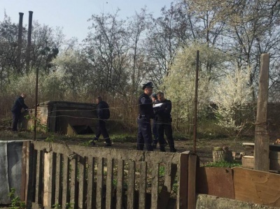 Поліція знайшла міну в одному з дворів у Чернівцях