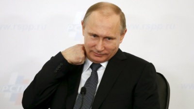 Путіну повідомили про розвал виробництва в анексованому Криму